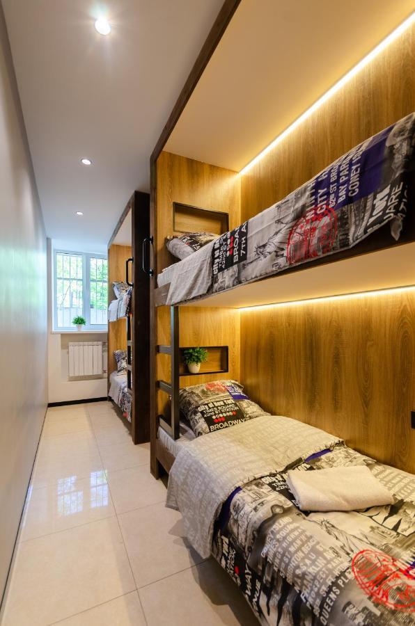 Underground Hostel Kiev Exterior foto